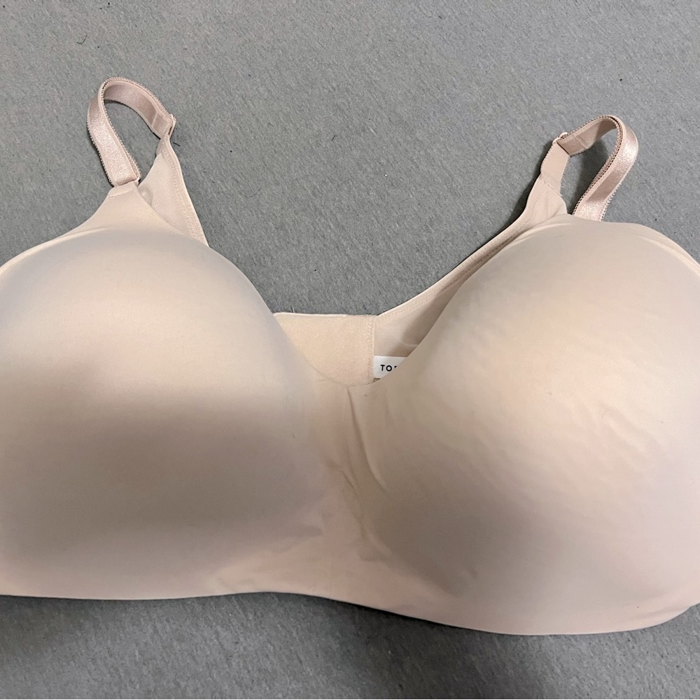 52B Nude Torrid Bra wire free new without tags